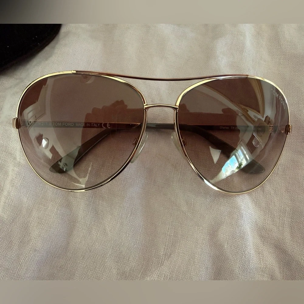 Tom Ford Aviator Sunglasses - Picture 2 of 7
